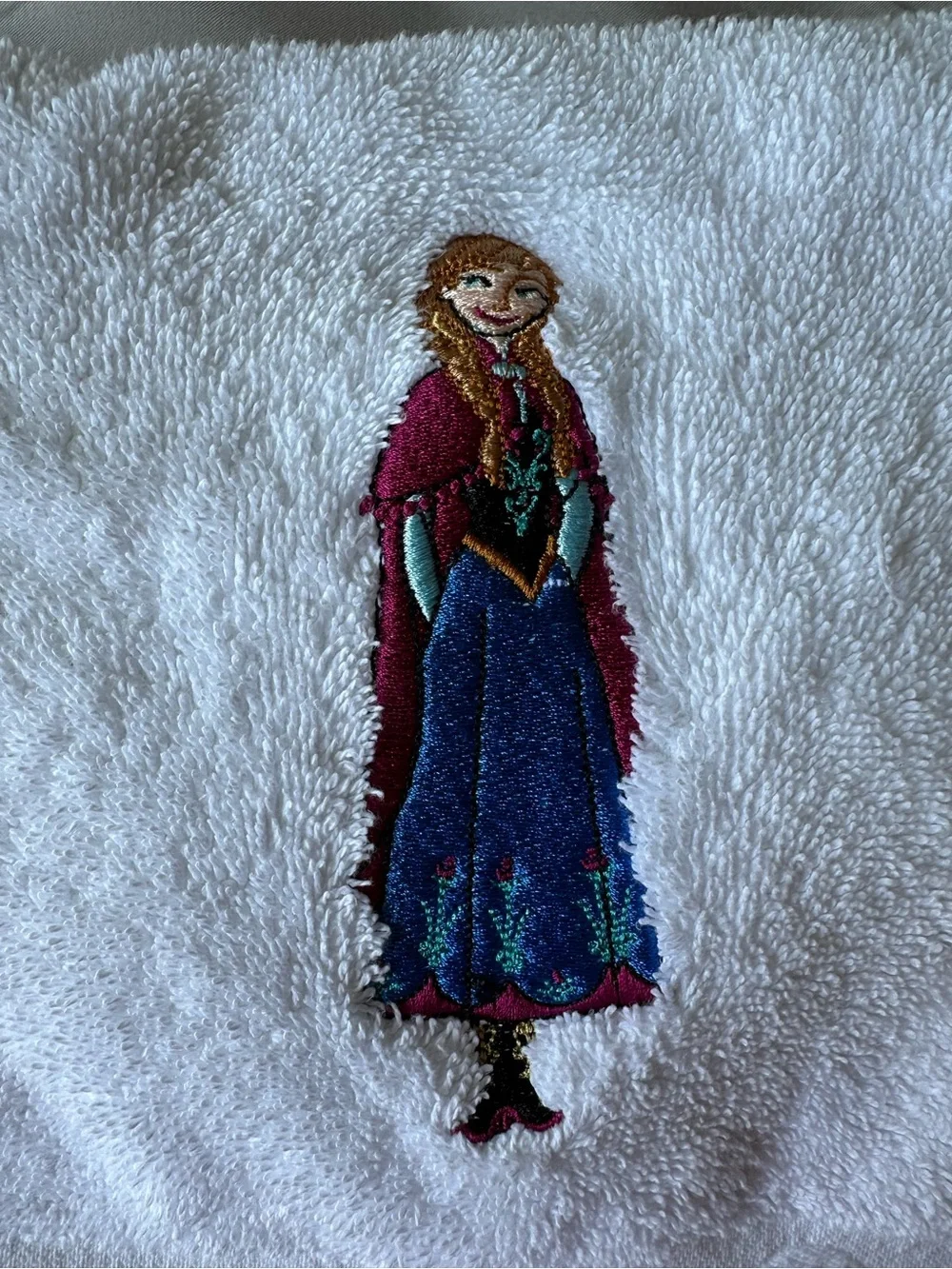 Set of Disney Parks White Embroidered Bath Towels, Elsa, Anna, and Olaf